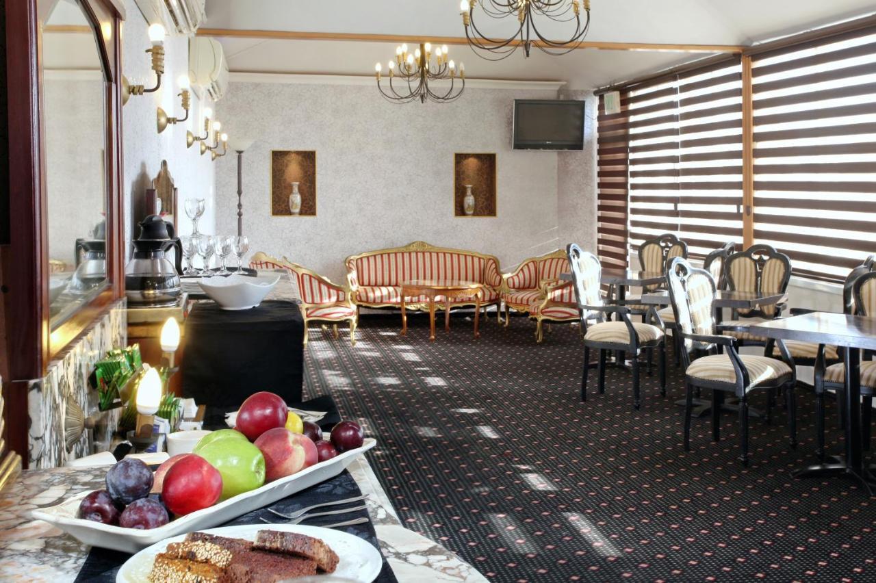 The Seasons Hotel -Studio & Suite Нетания Экстерьер фото
